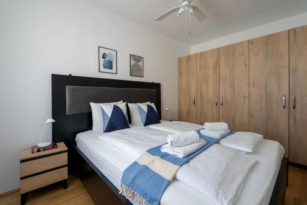 Urban 1Br Retreat, Easy City Link By Hm เวียนนา ภายนอก รูปภาพ